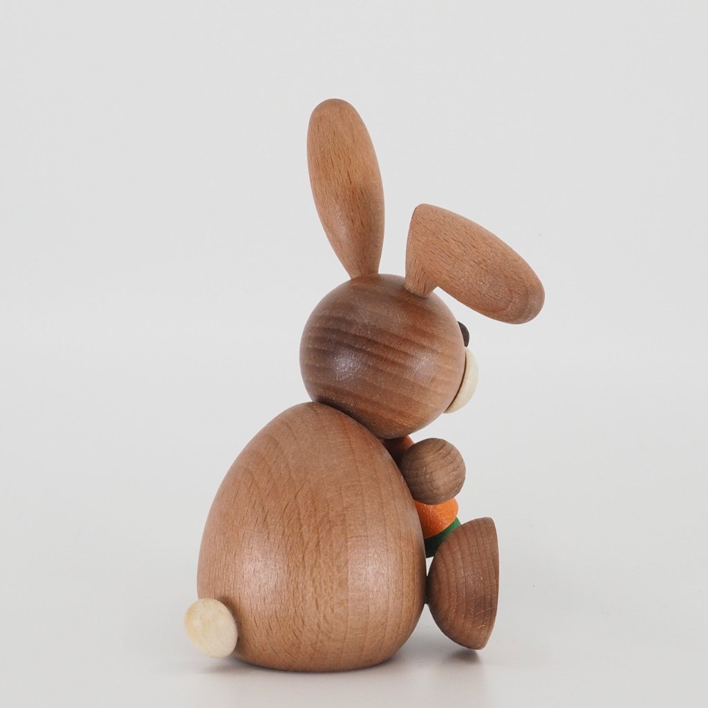 Osterhase Collectible - Bunny Boy eating a Carrot